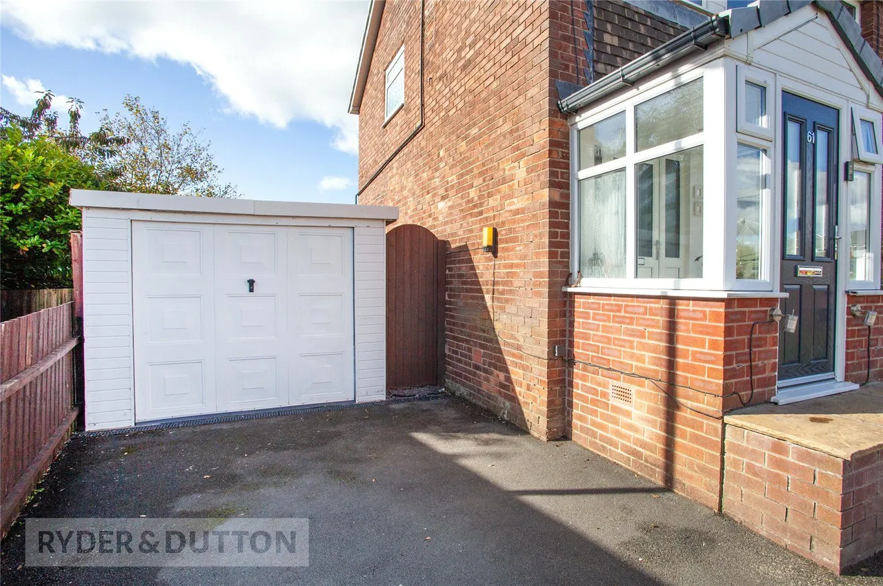 Linkside Avenue, Royton, OL2, photo 23