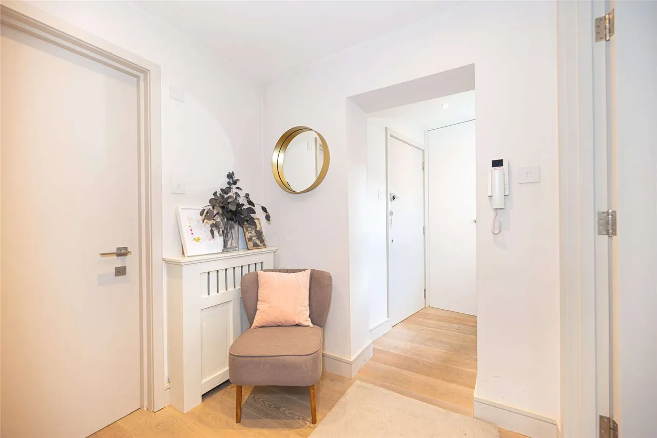 Abberley Mews, London, SW4, photo 9