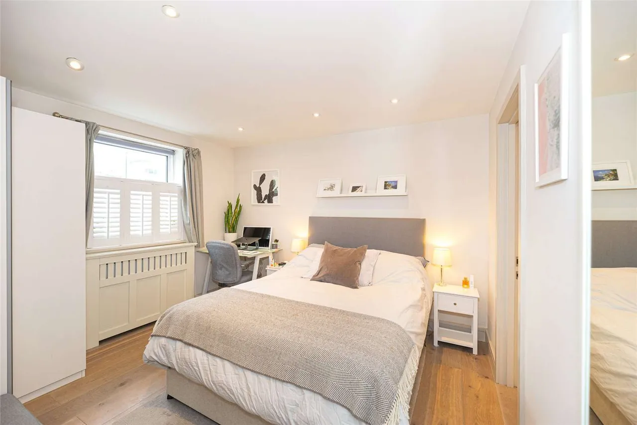 Abberley Mews, London, SW4, photo 6
