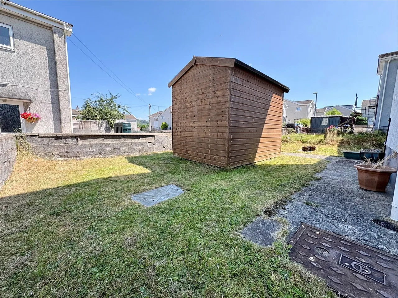 Bro Einon, Llanybydder, SA40, photo 23