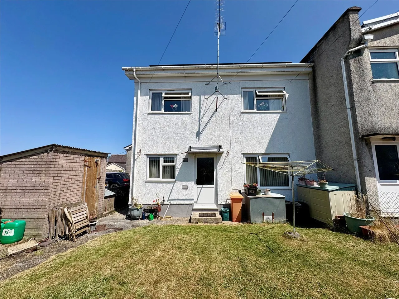 3 bed house for sale, Bro Einon, Llanybydder, SA40