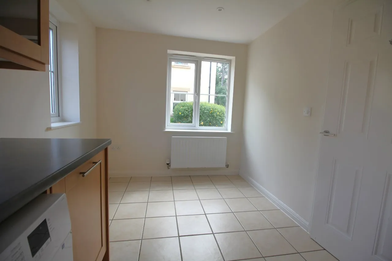 Appleyard Close, Uckington, Cheltenham, GL51, photo 4