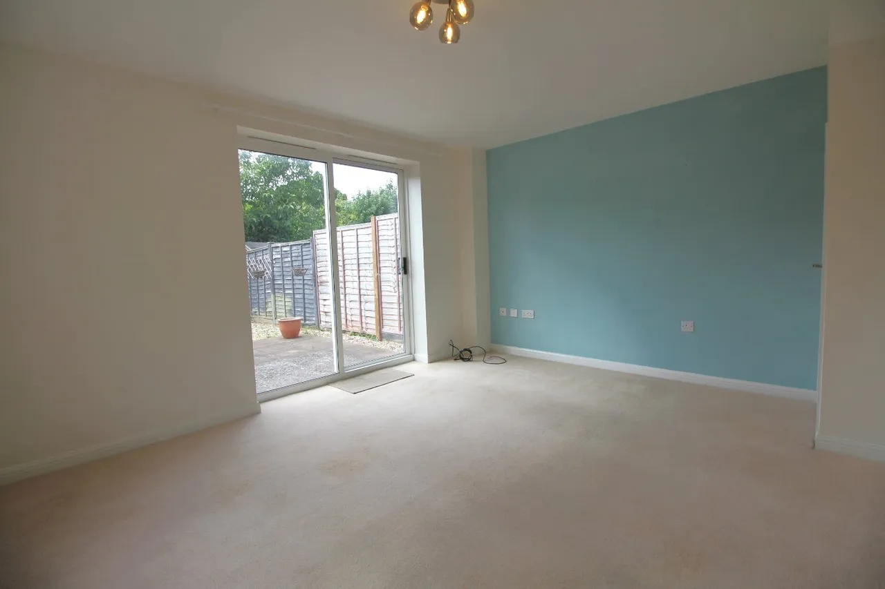 3 bed house for sale — Appleyard Close, Uckington, Cheltenham, GL51