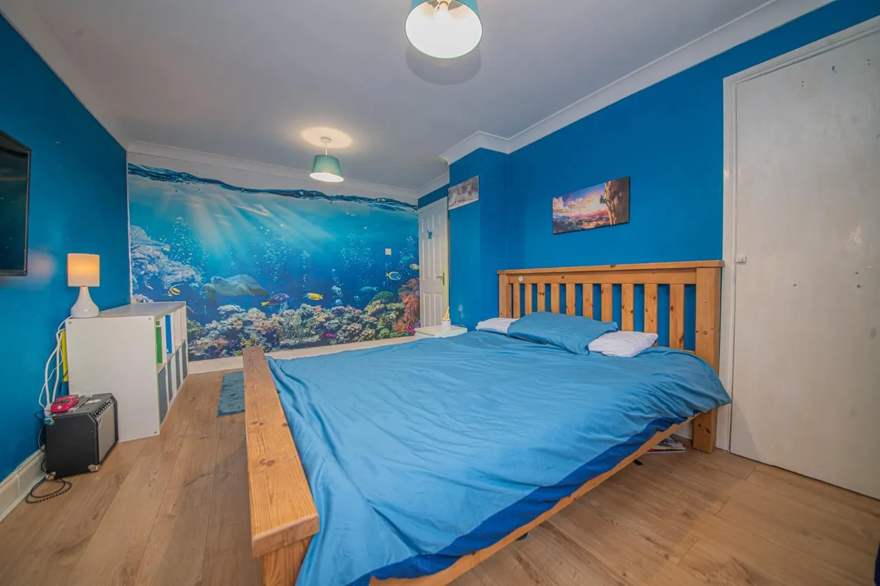 East Drive, Bishopstoke, EASTLEIGH, Hampshire, SO50 6FS, photo 14