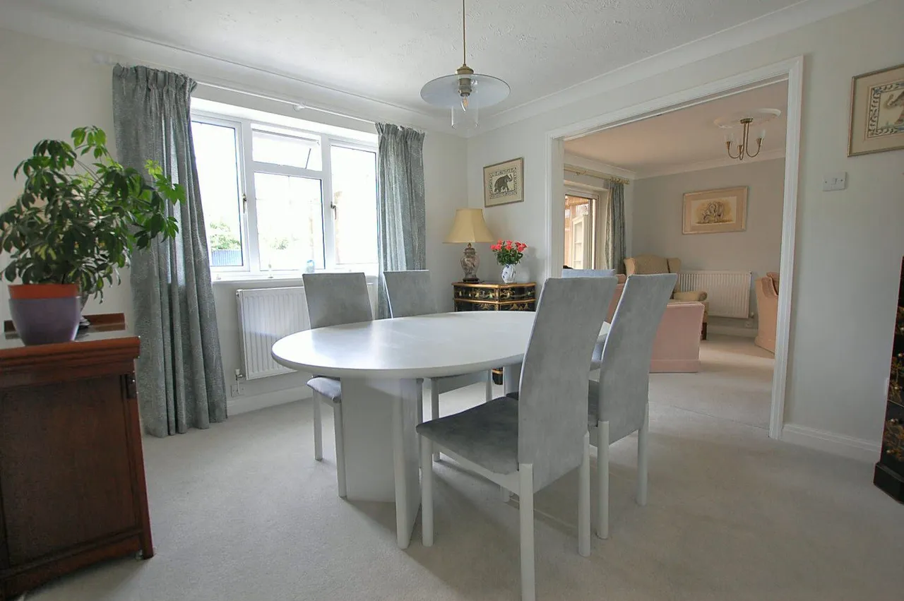 Silverwood Way, Up Hatherley, GL51, photo 9