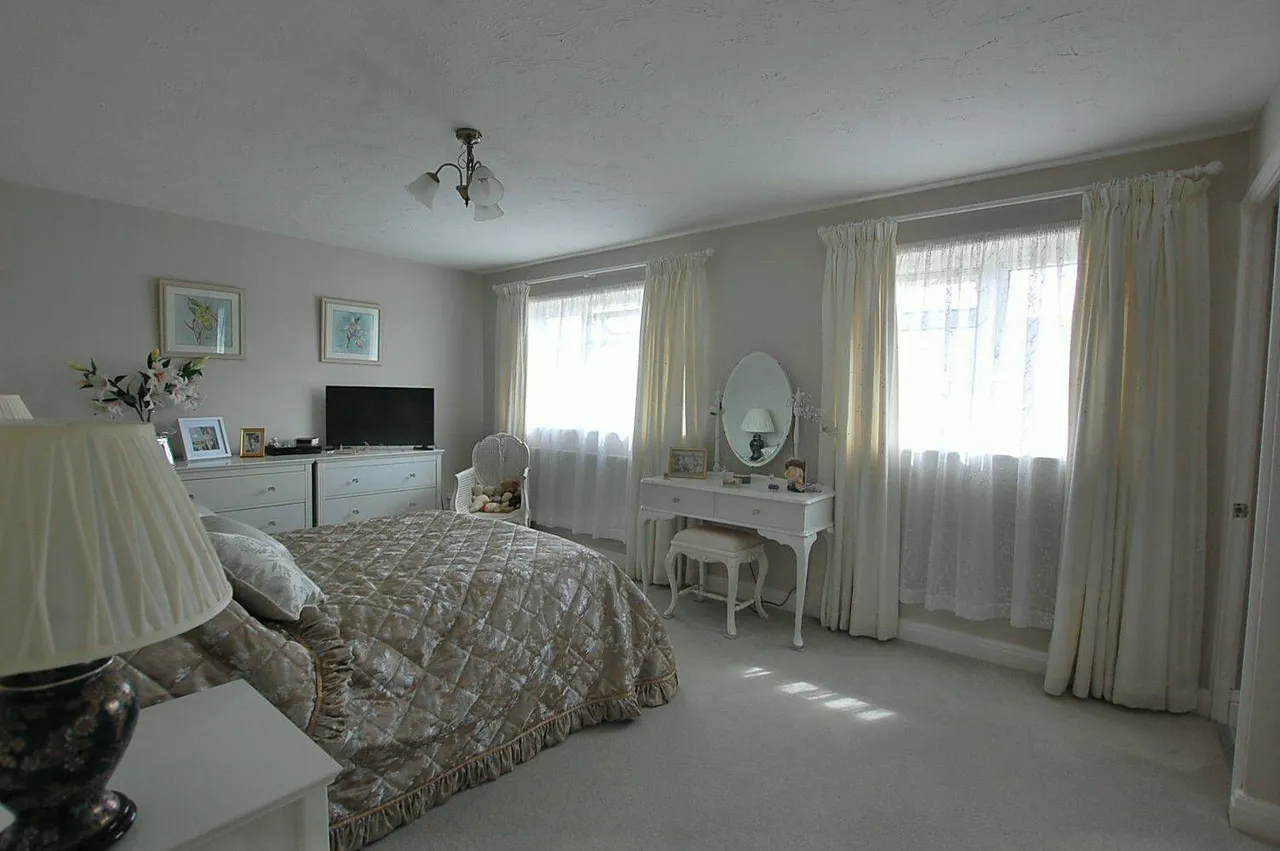 Silverwood Way, Up Hatherley, GL51, photo 13