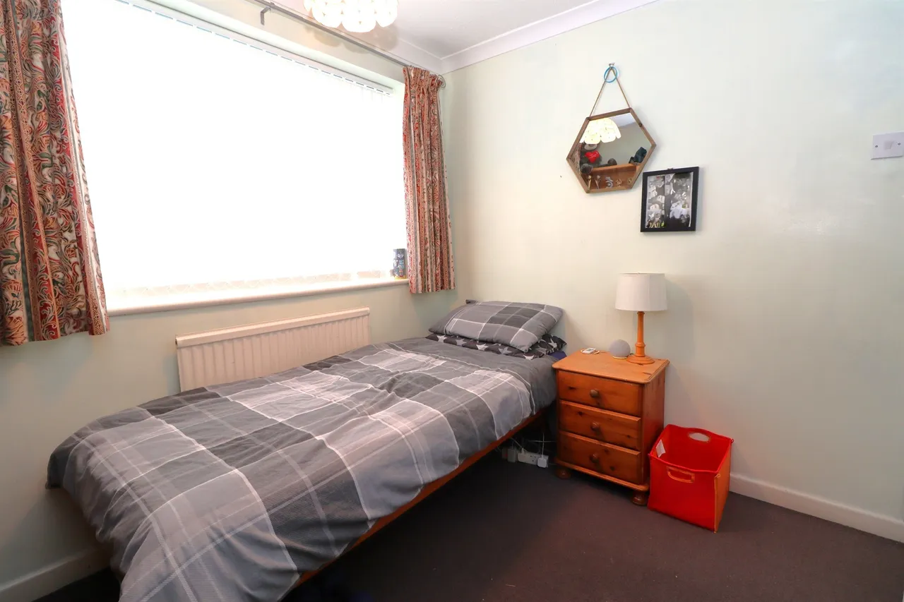 South Bridge Close, Peterborough, PE8, photo 10