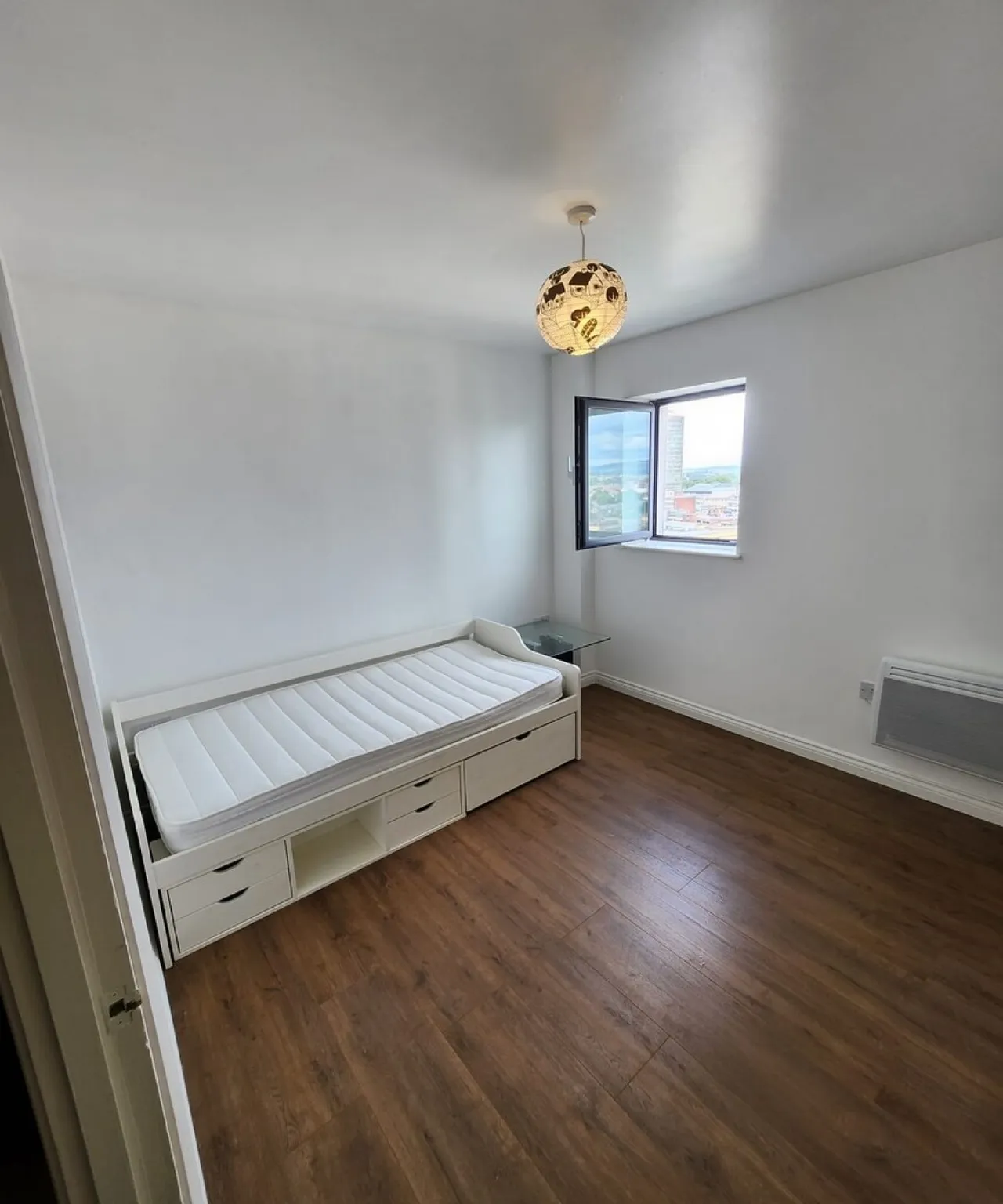 Landmark Place, CF10, photo 19