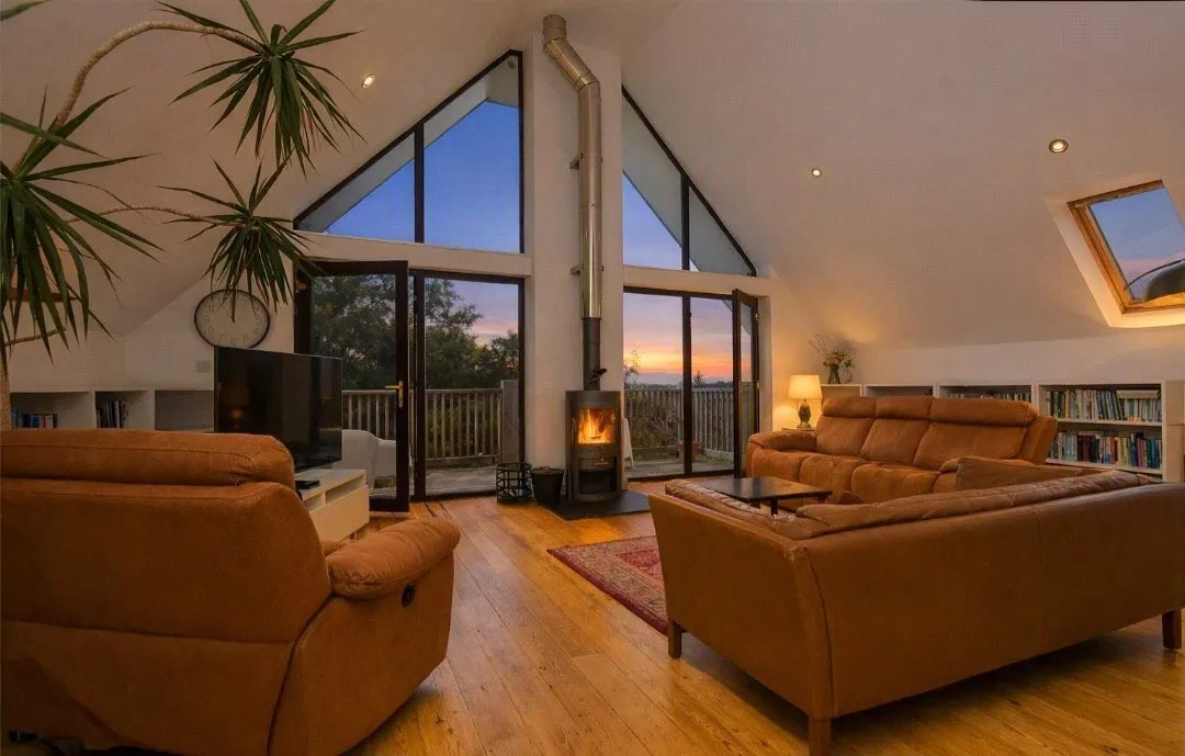 4 bed property for sale, Pengersick Lane, Praa Sands, TR20
