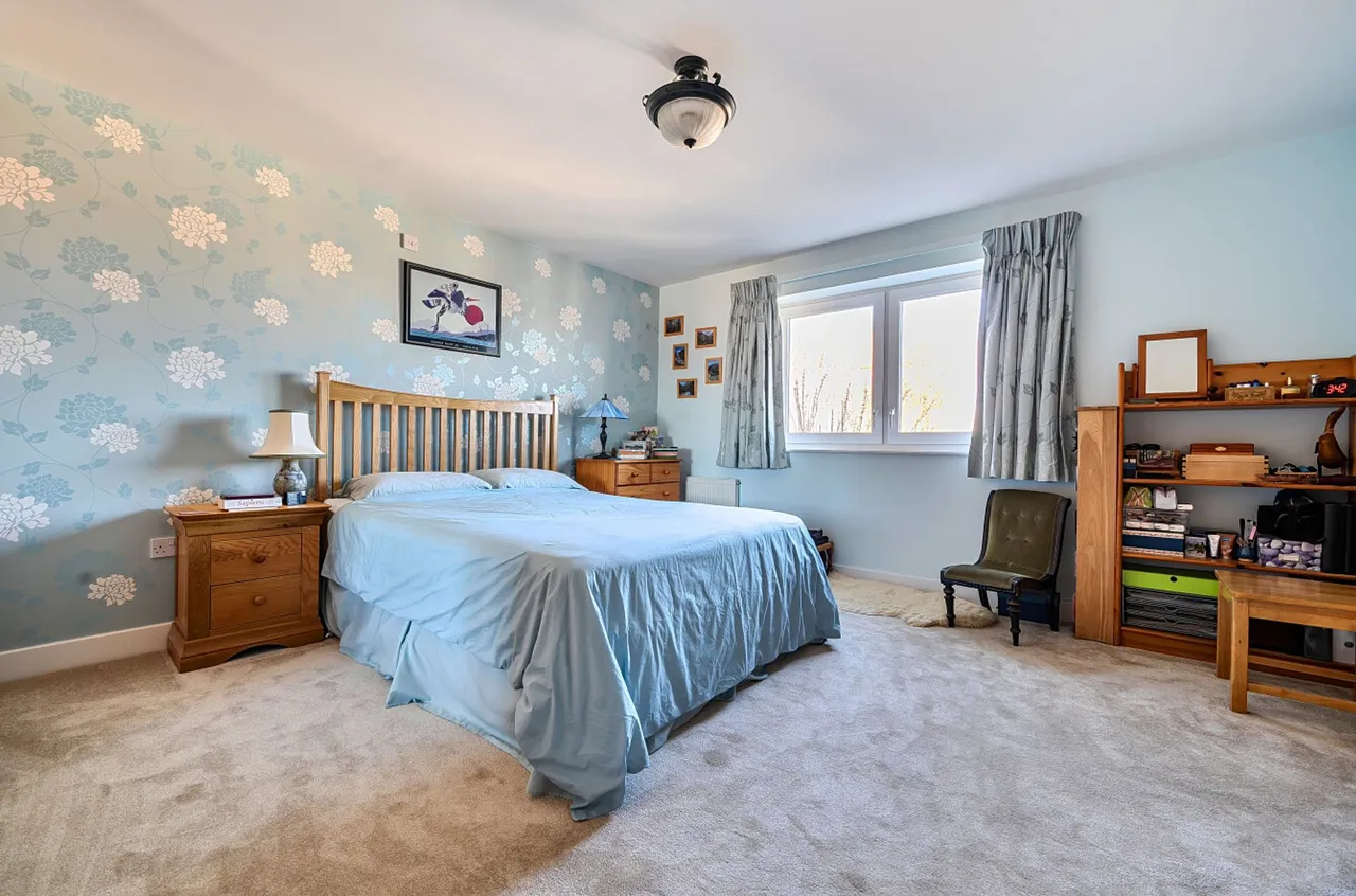 Longley Road, Chichester, PO19, photo 8