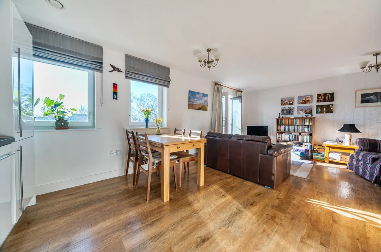 Longley Road, Chichester, PO19, photo 5