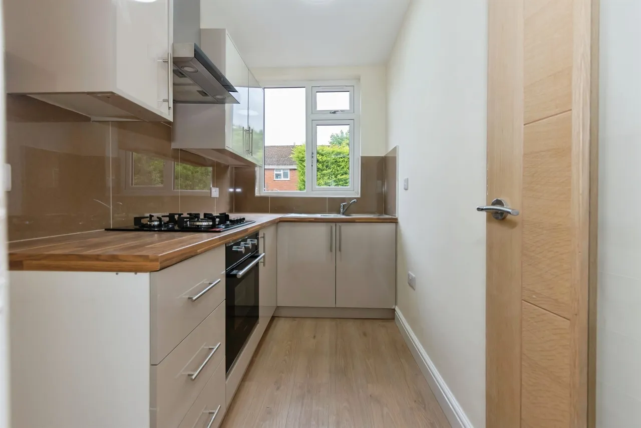 St. Katherines Road, Oldbury, B68, photo 3