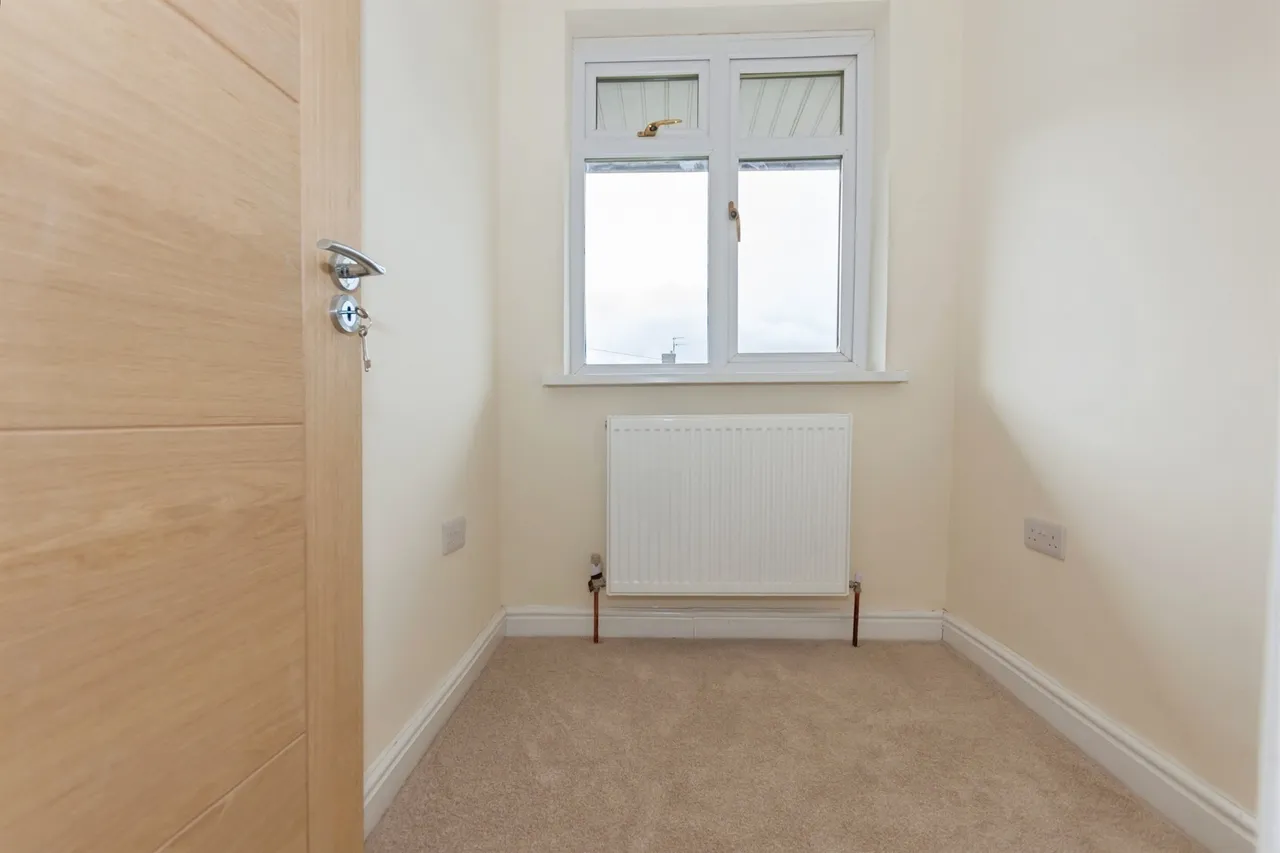 St. Katherines Road, Oldbury, B68, photo 13