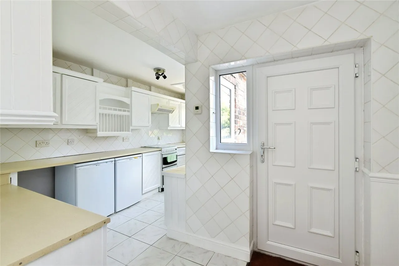 Church Street, Talke, Stoke-on-Trent, Staffordshire, ST7, photo 3