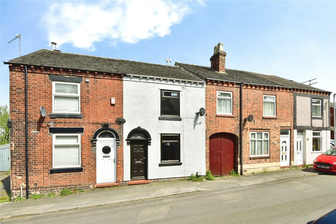 2 bed house for sale — Church Street, Talke, Stoke-on-Trent, Staffordshire, ST7
