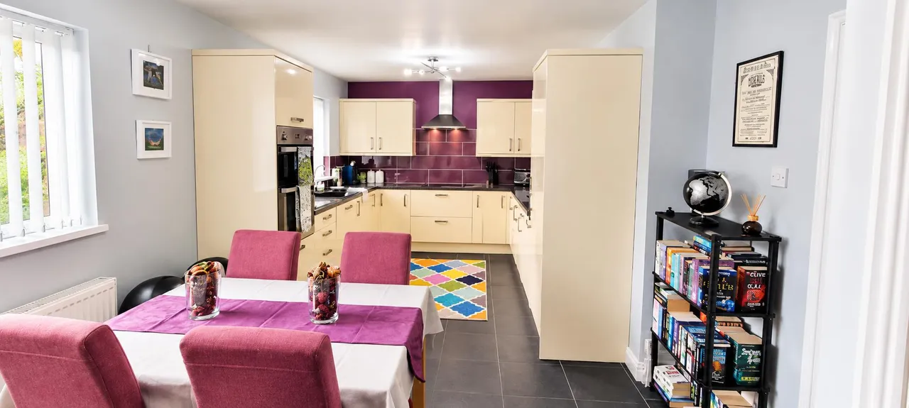 Staneway, Gateshead, NE10, photo 6