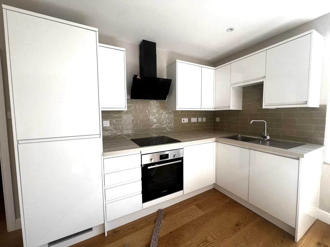 East Park, Crawley, RH10, photo 2