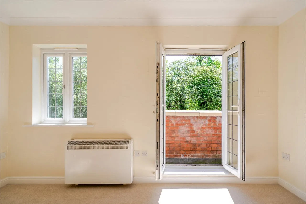 Coopers Close, Stratford-upon-Avon, Warwickshire, CV37, photo 12