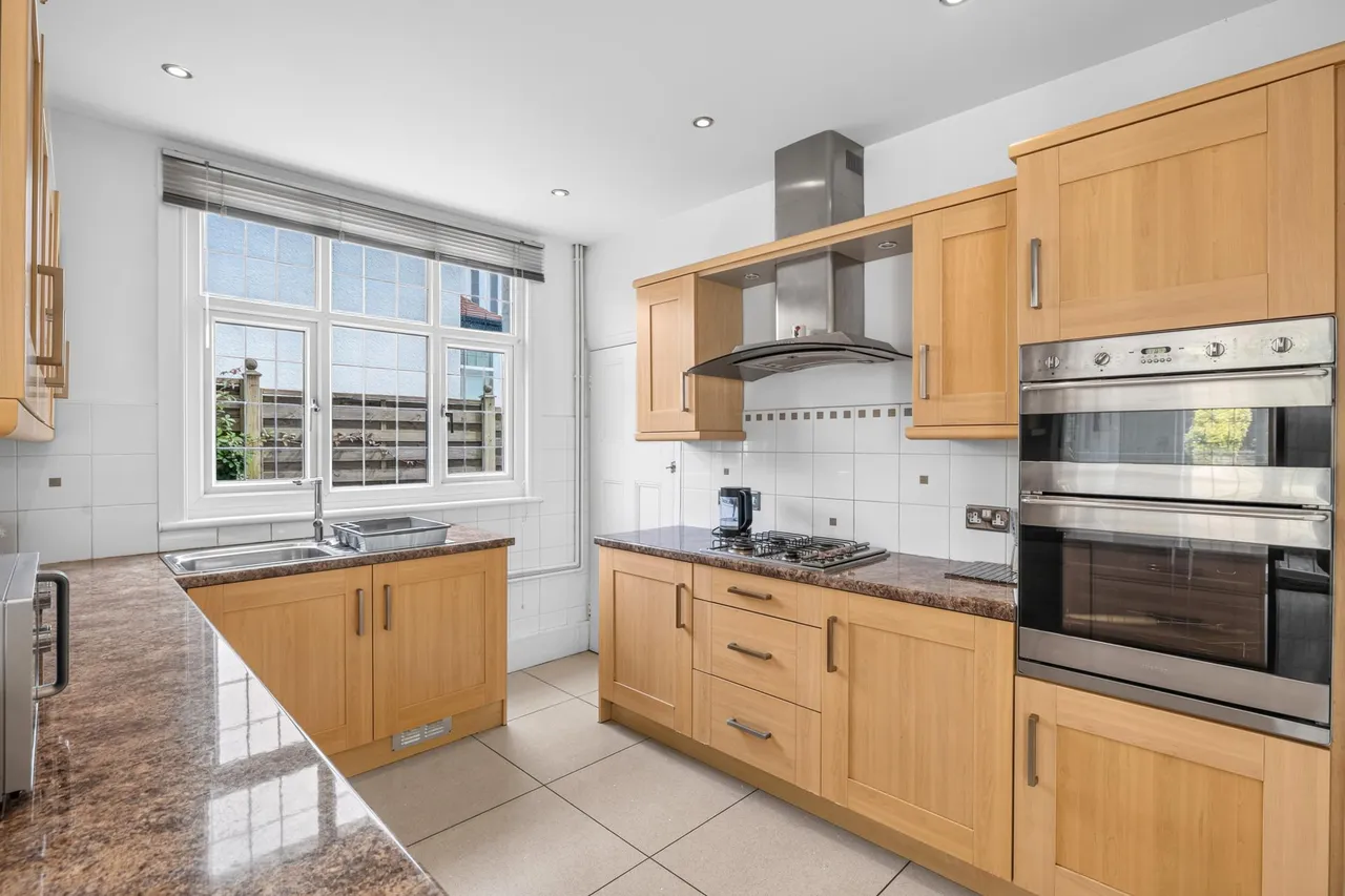 Myrtle Grove, Sketty, Swansea, SA2, photo 9