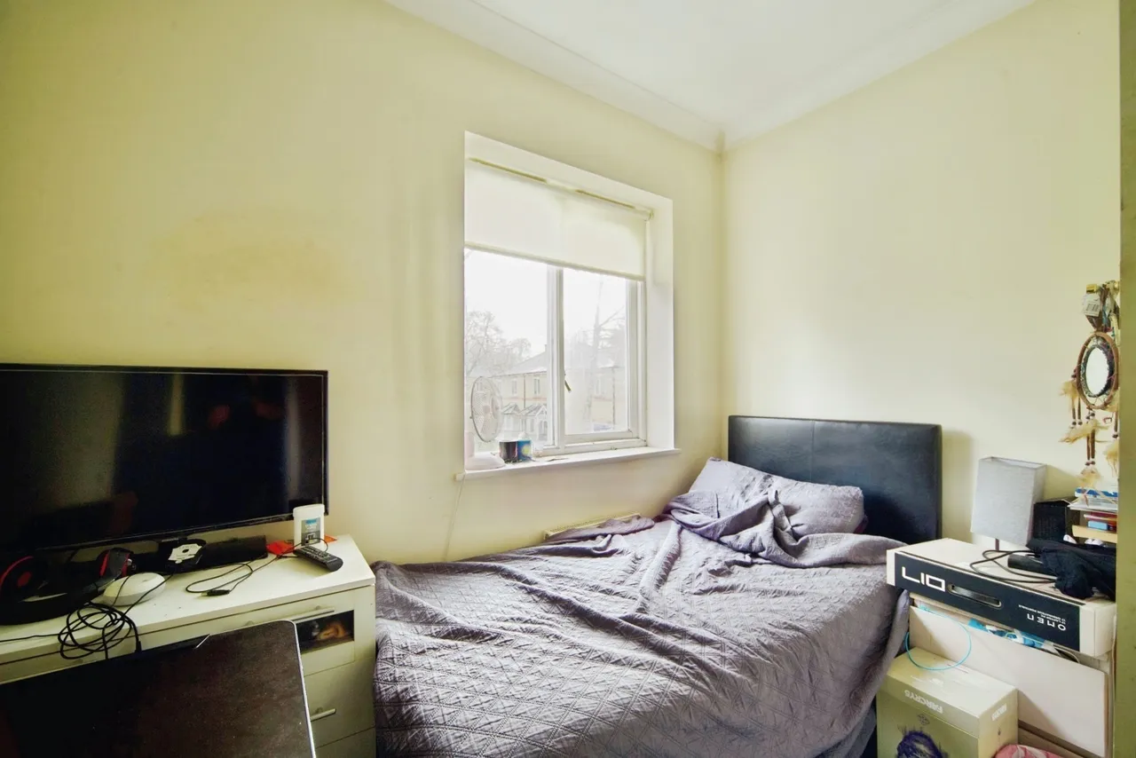 Heron Mead, ENFIELD, Middlesex, EN3, photo 17