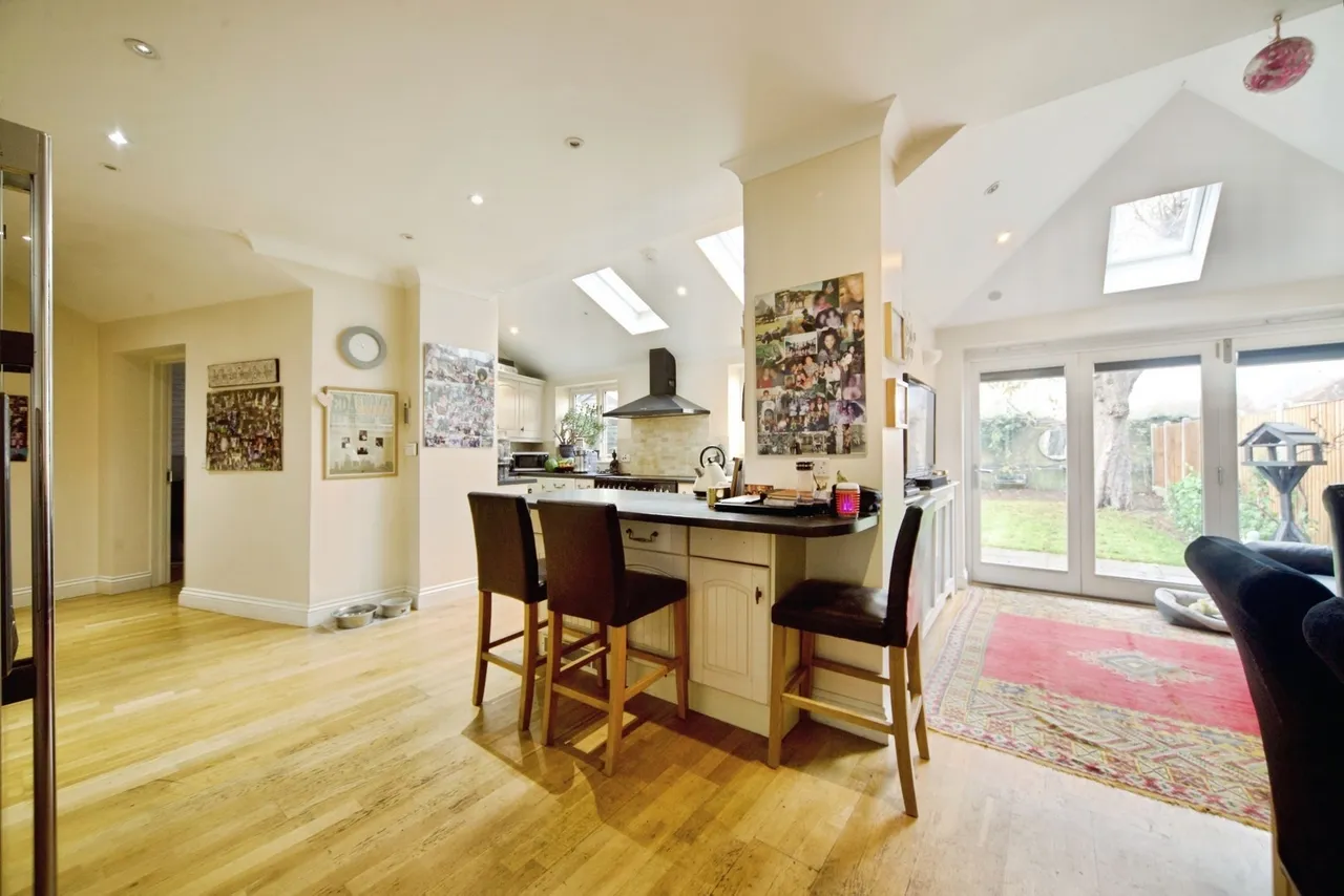 Heron Mead, ENFIELD, Middlesex, EN3, photo 6
