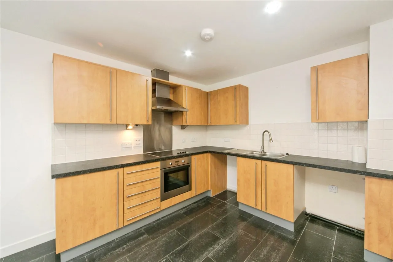 Sapphire House, Mostyn Broadway, LL30, photo 3