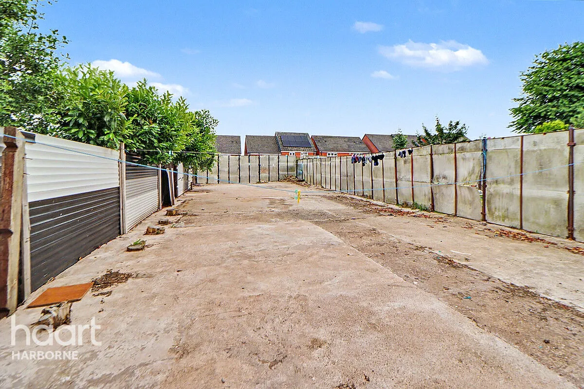 Well Lane, Walsall, WS3, photo 10