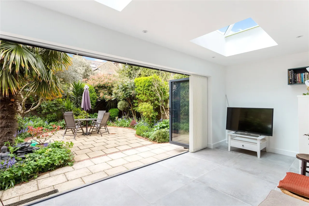 Burnaby Gardens, Chiswick, London, W4, photo 4