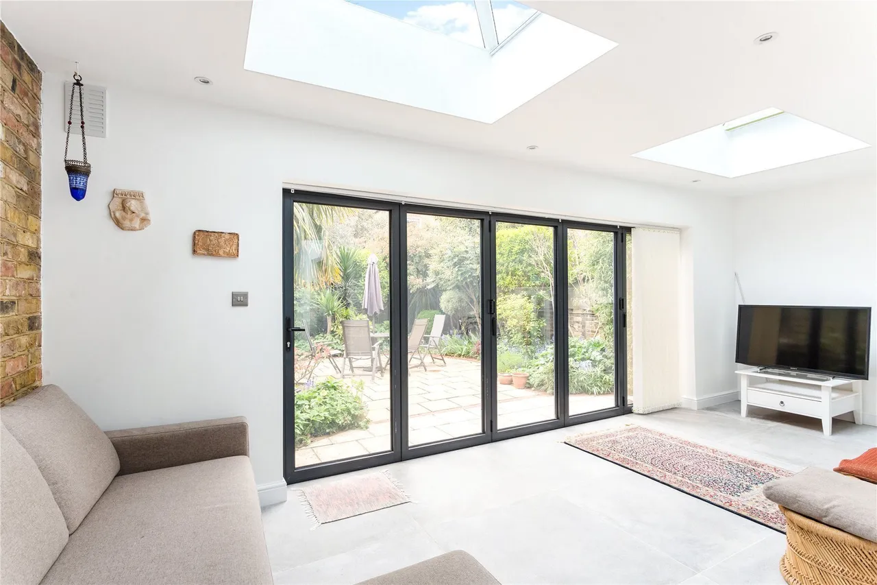 Burnaby Gardens, Chiswick, London, W4, photo 5