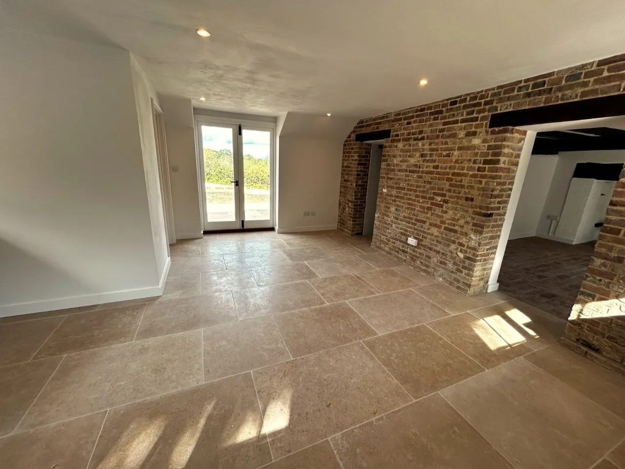 Little Bigknowle Farm, Bigknowle HIll, TN21, photo 5