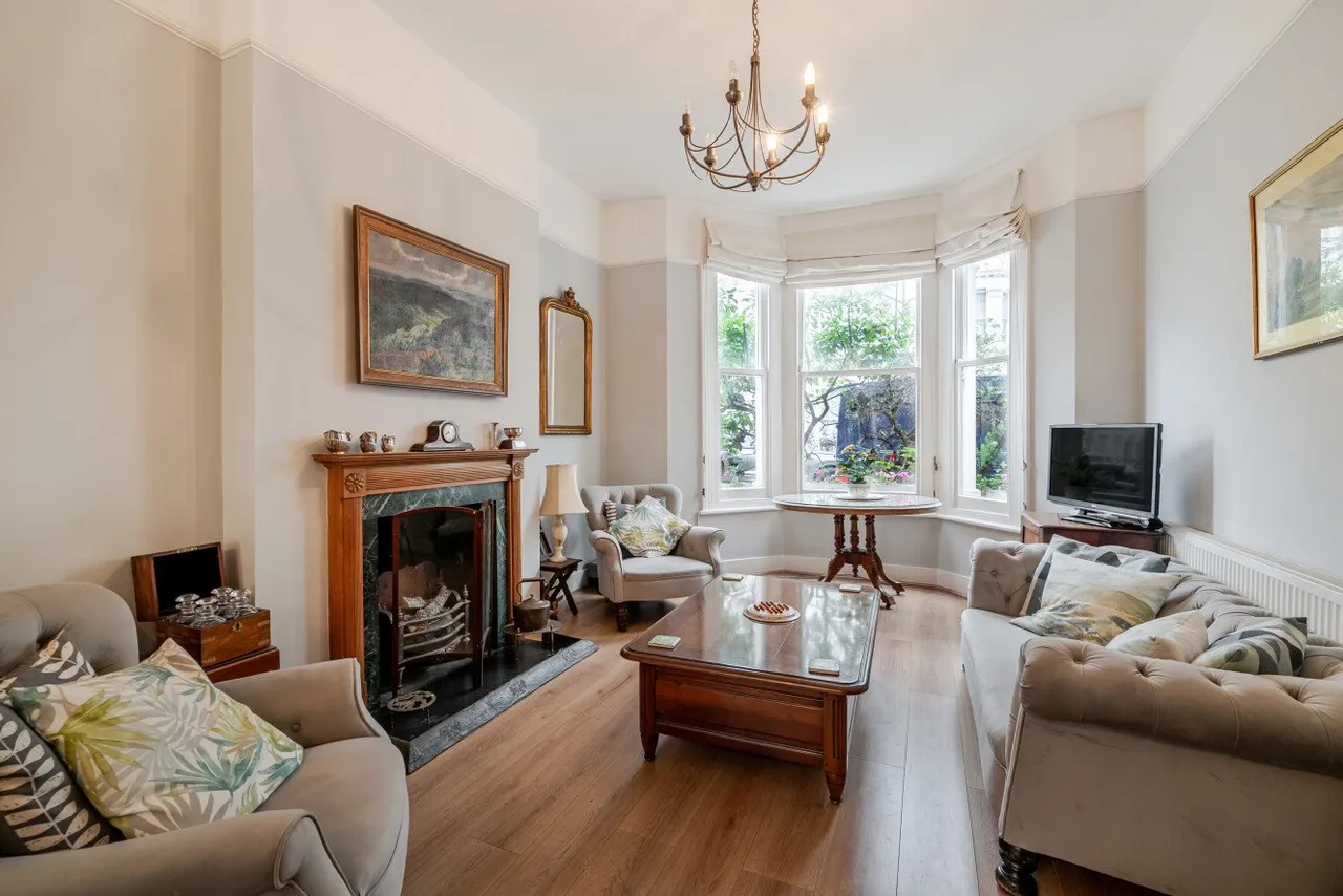 Tournay Road, Fulham, London, SW6, photo 3