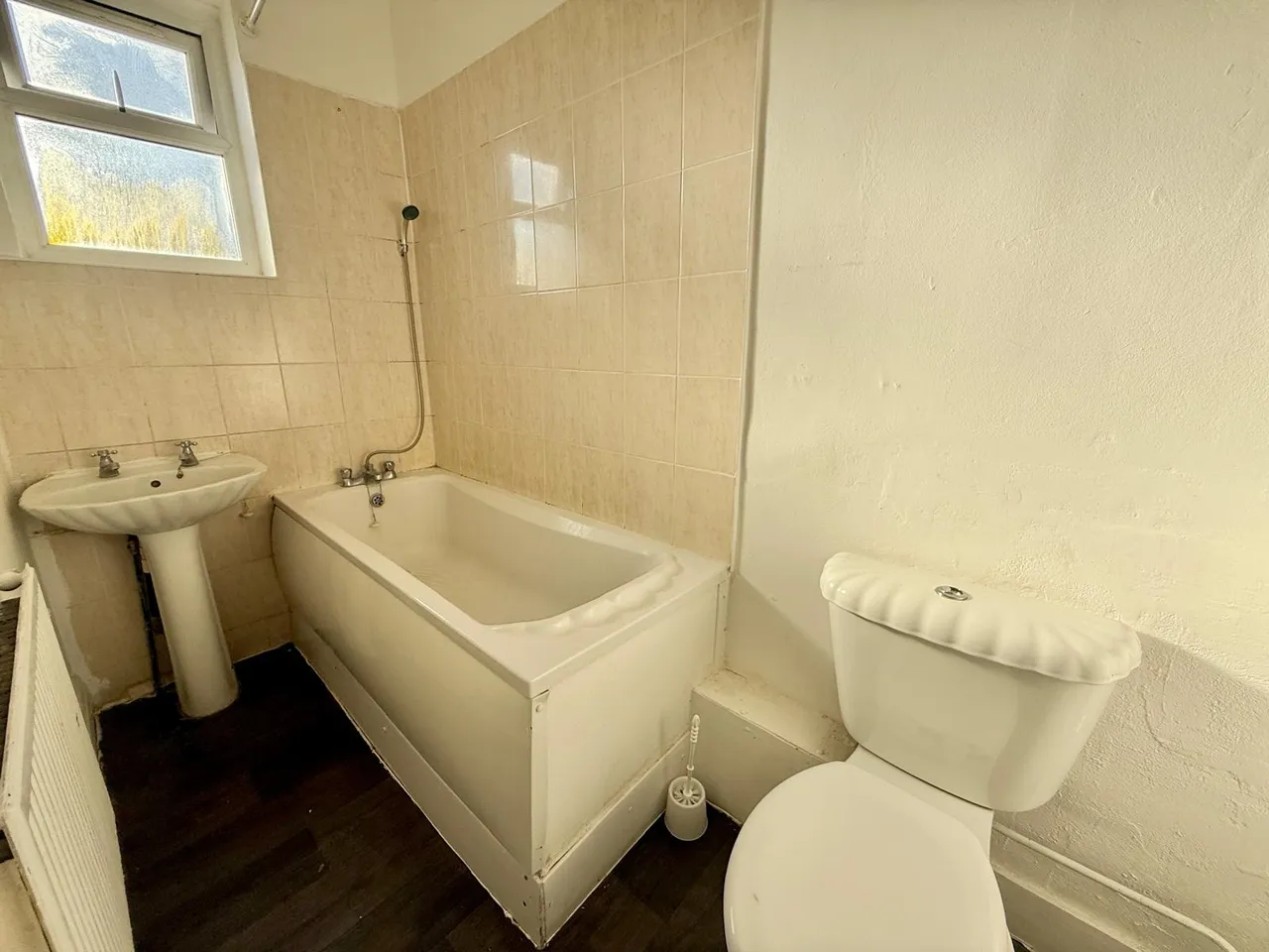 Prince Regent Lane, London, E13, photo 5