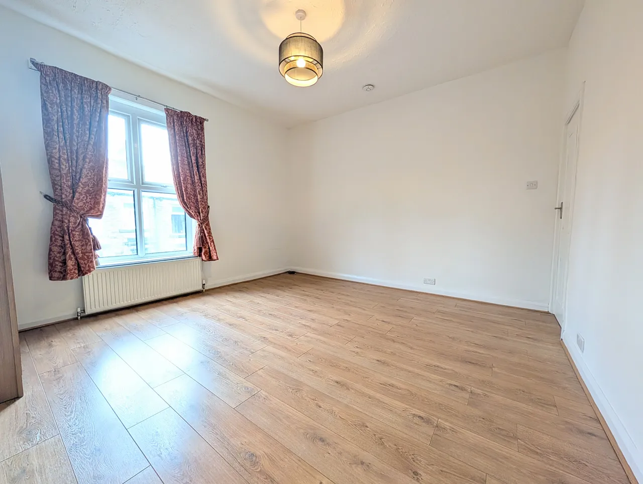 Eaves Knoll Road, New Mills, SK22, photo 17
