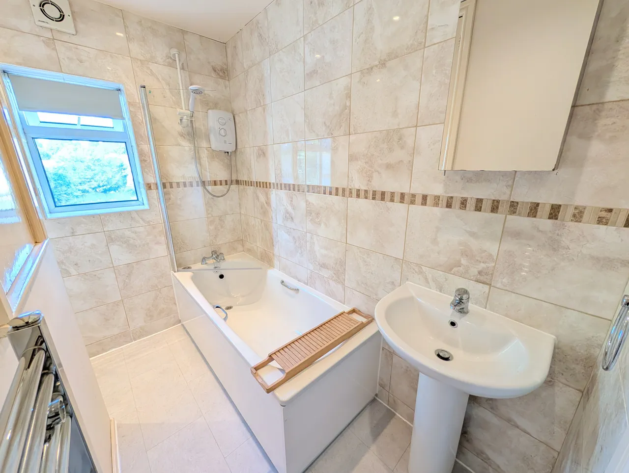 Eaves Knoll Road, New Mills, SK22, photo 13