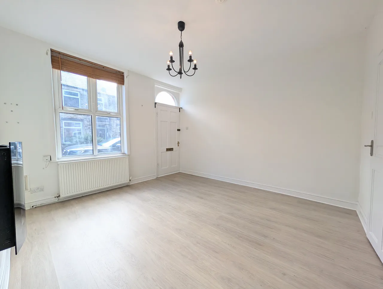 Eaves Knoll Road, New Mills, SK22, photo 6