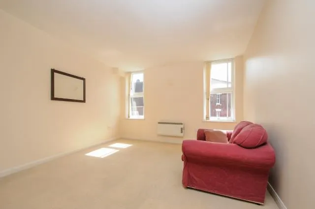 Granville Place, Aylesbury, HP20, photo 4