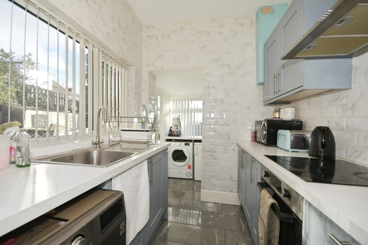 Wincobank Lane, Sheffield, S4, photo 5