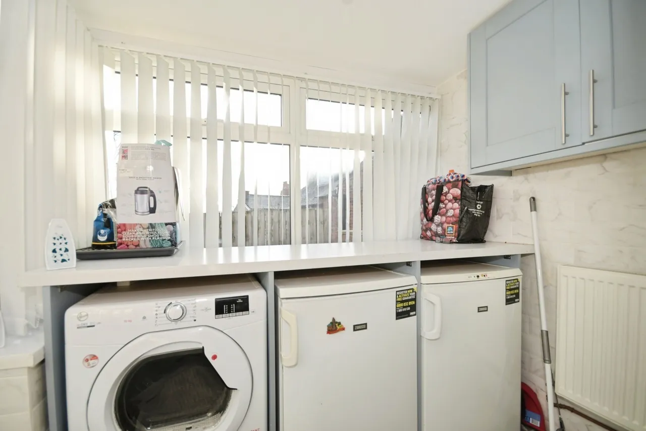 Wincobank Lane, Sheffield, S4, photo 6