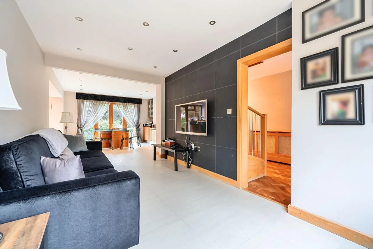 Austell Gardens, Mill Hill, NW7, Mill Hill, photo 6