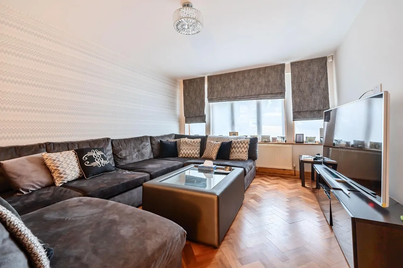 Austell Gardens, Mill Hill, NW7, Mill Hill, photo 8