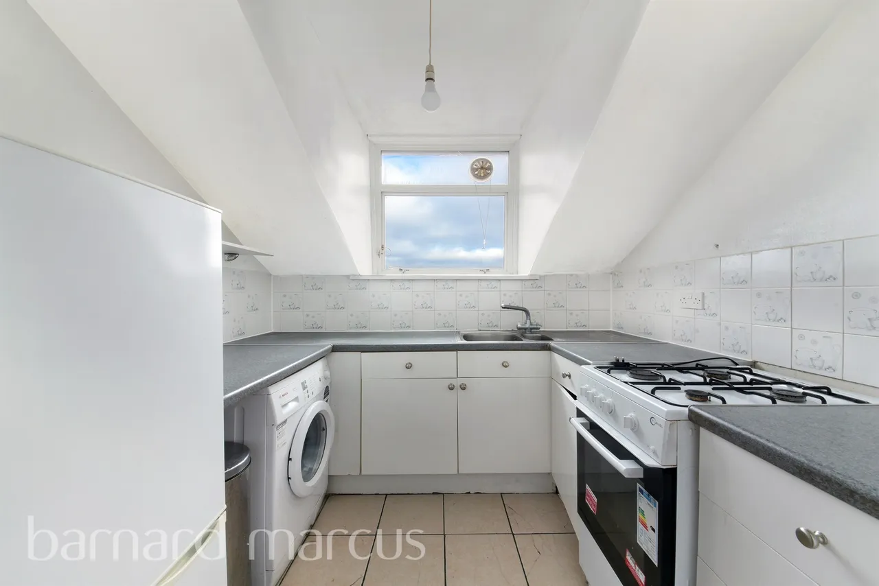 London Road, Thornton Heath, CR7, photo 3