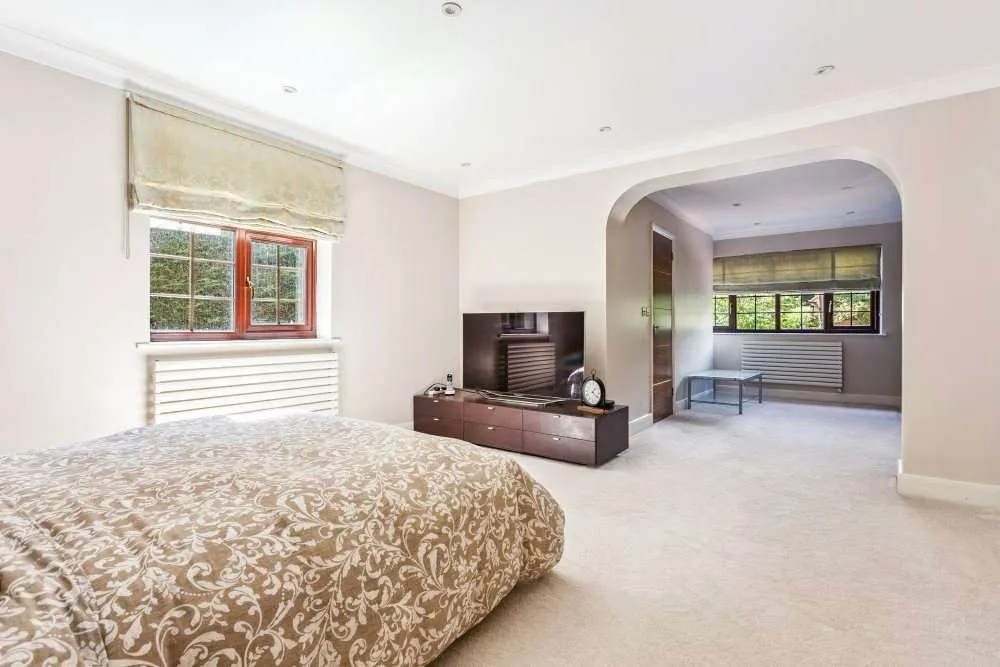 Russell Road, Northwood, Hertfordshire, HA6 2LP, photo 9