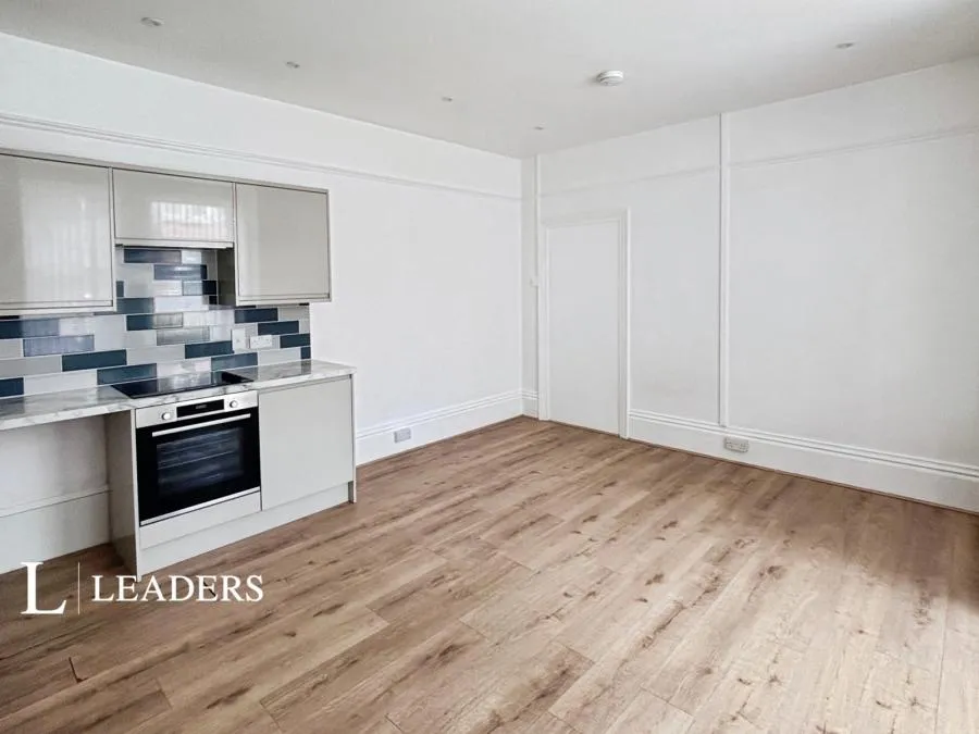 Salisbury Road, Worthing, BN11, photo 6
