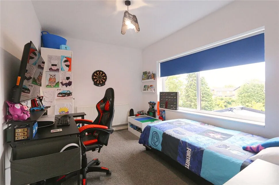 Westbourne Road, Denton, M34, photo 12
