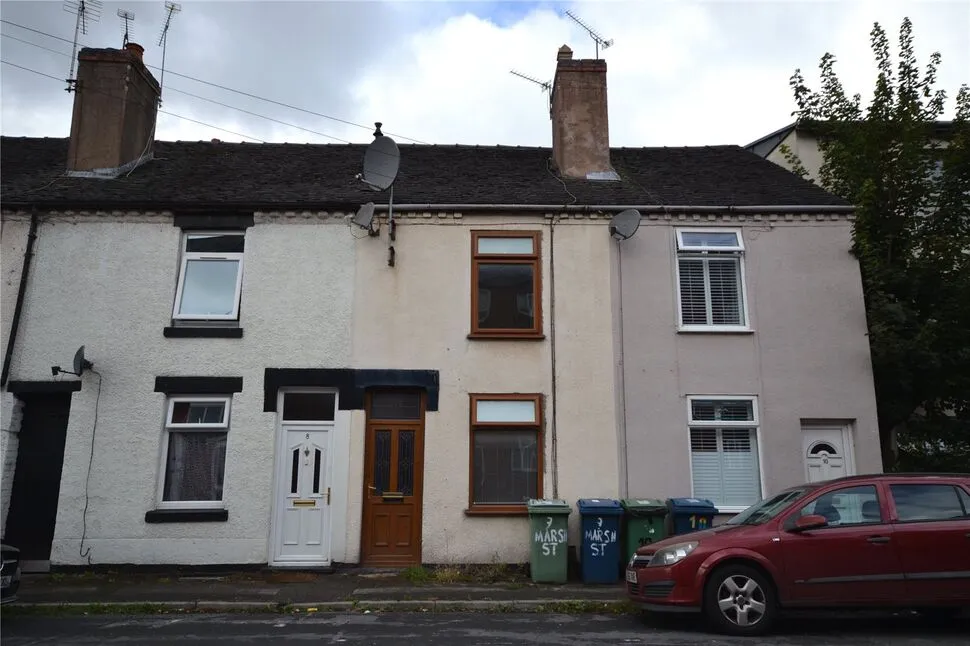 2 bed house for sale — Marsh Street, Stafford, Staffordshire, ST16
