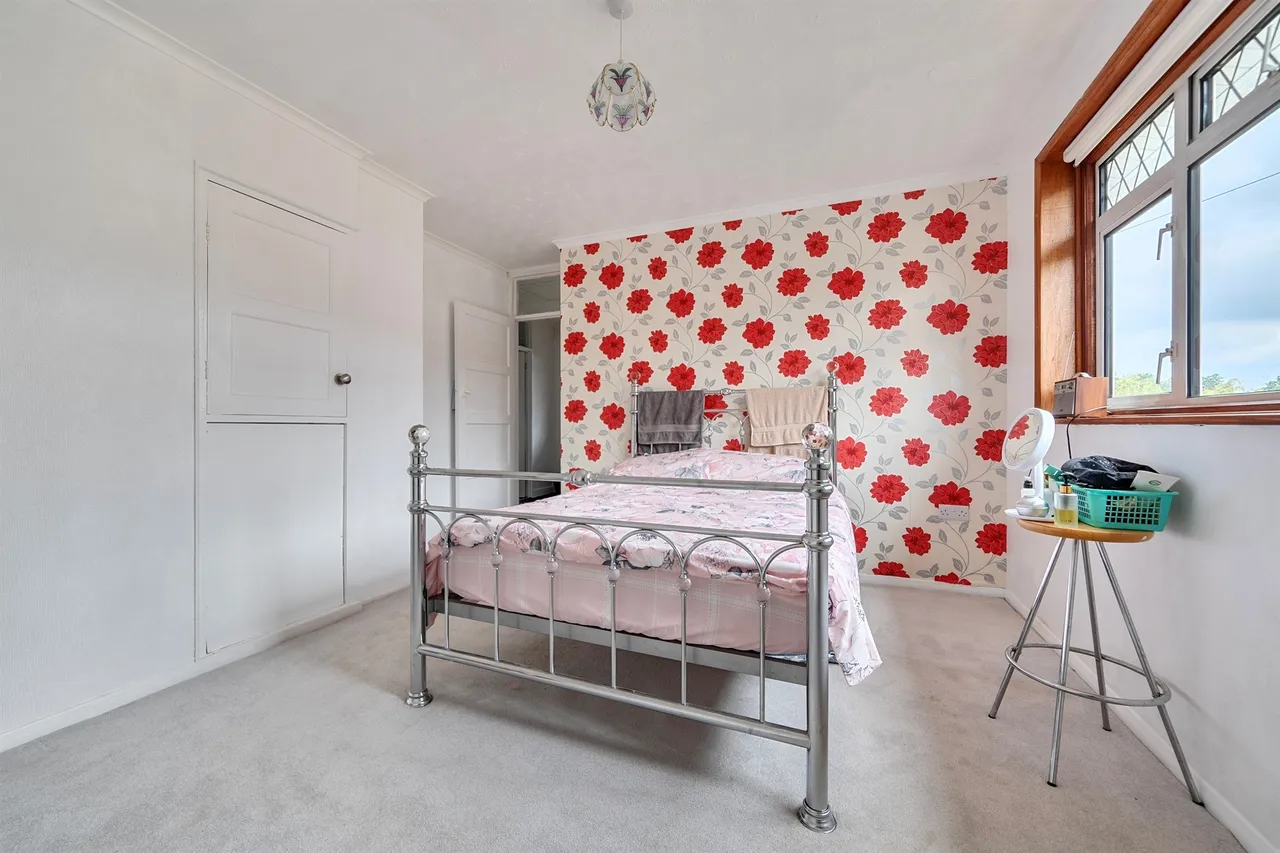 Lindal Crescent, Enfield, photo 9
