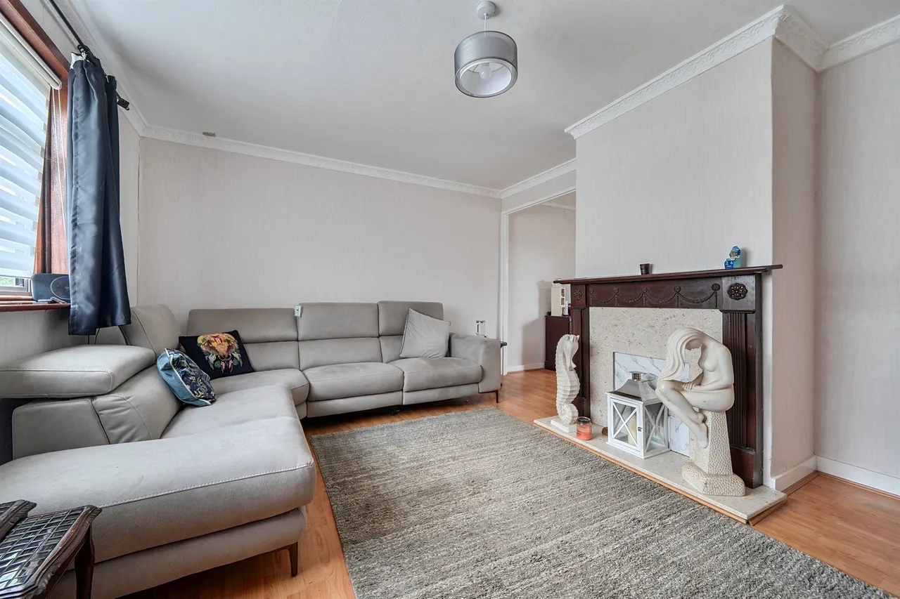 Lindal Crescent, Enfield, photo 4