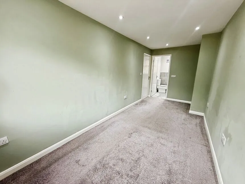 Lime Tree Close, Lincoln, Lincolnshire, LN6, photo 8