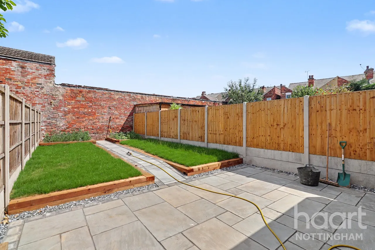 Churchfield Lane, Radford, NG7, photo 14