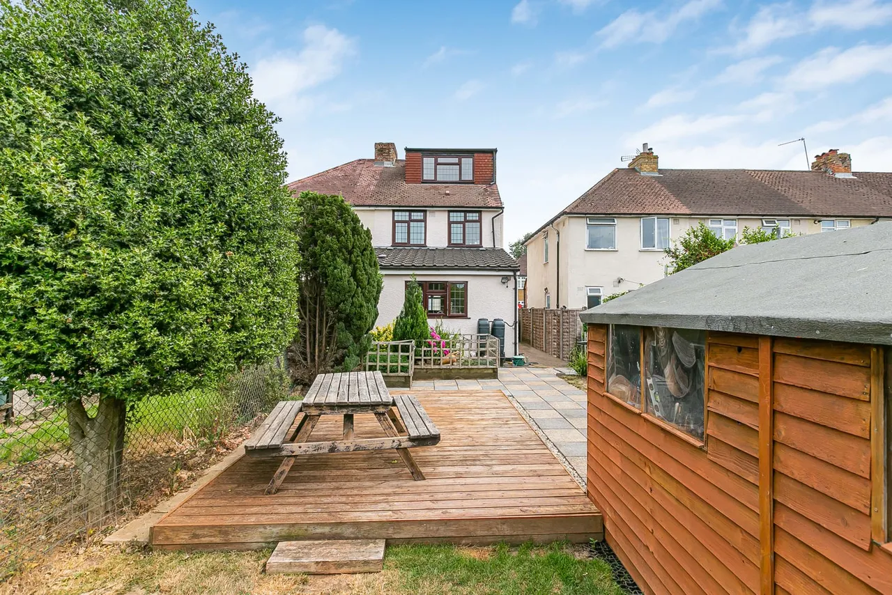 Warwick Avenue, Egham, TW20, photo 30